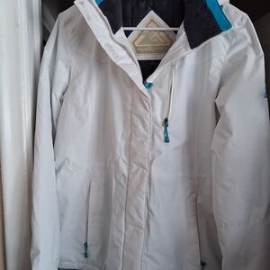 ZeroXposur Women's Ski Jacket in White with Blue Details